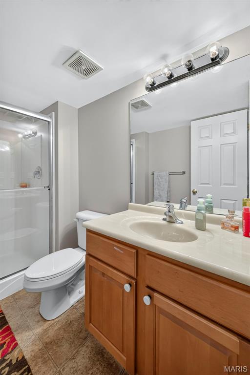 384-386 Shadow Pines Drive Property Photo 64