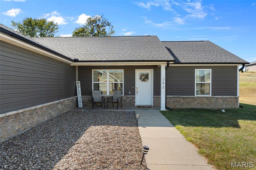 242 Culloden Moore Drive Property Photo 4