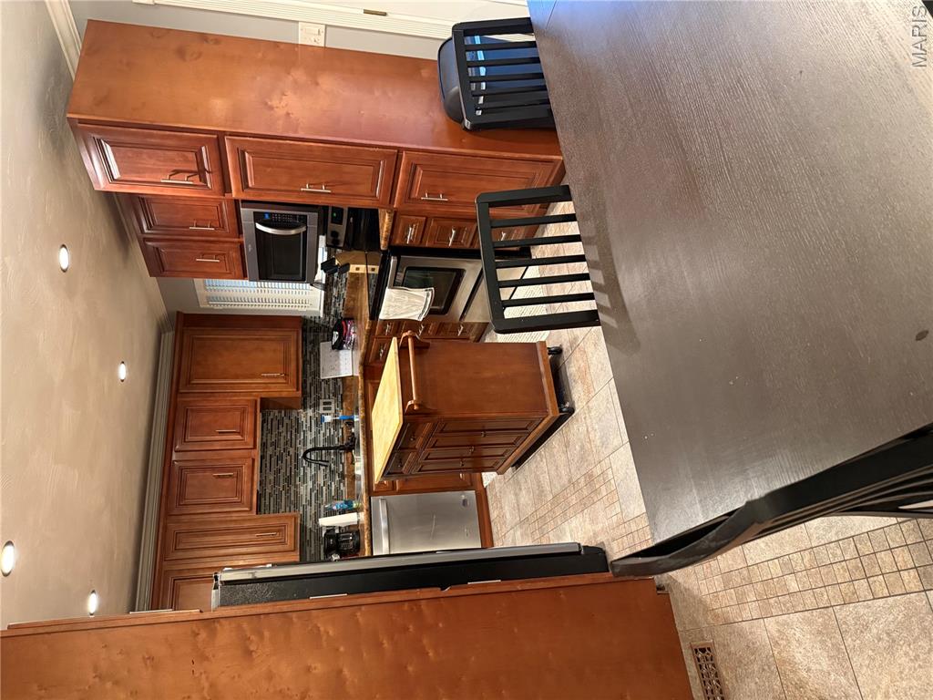 1093 Orchard Trail Property Photo 3