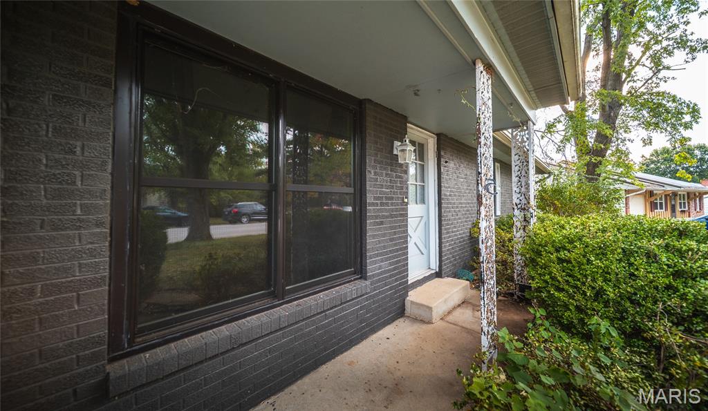 5 Redbud Lane Property Photo 3