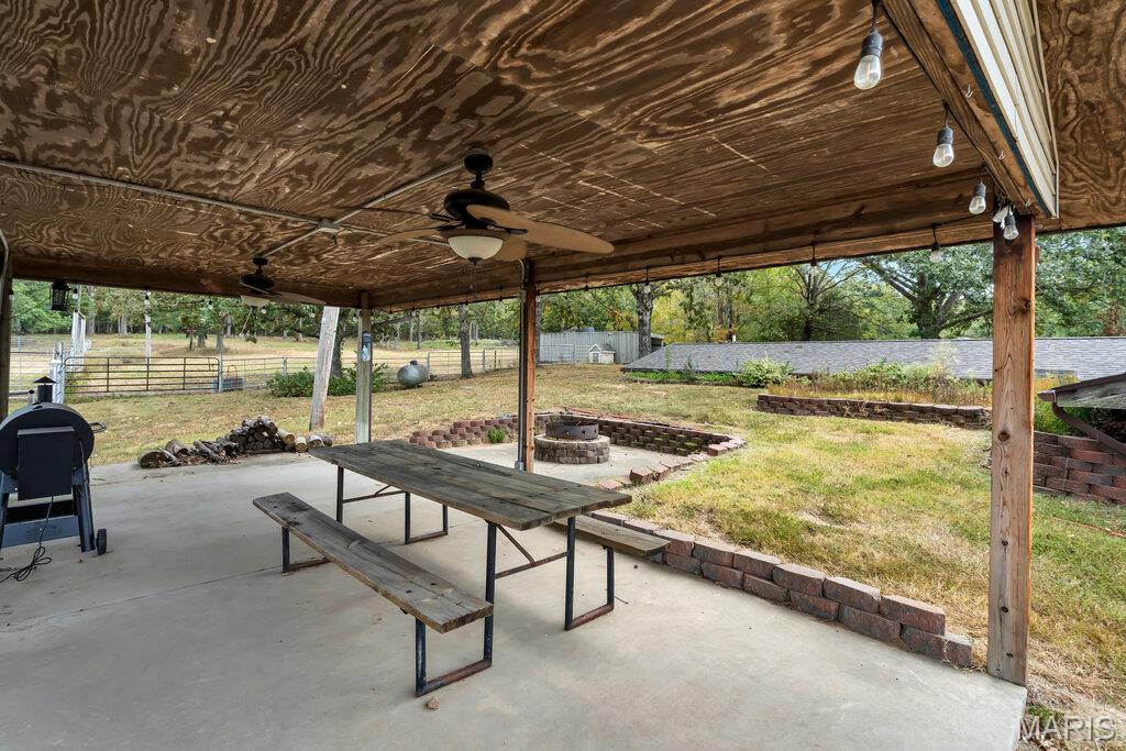 2160 Highway Property Photo 32