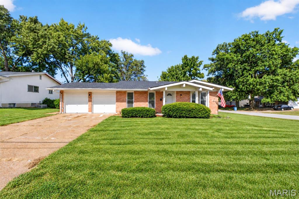 1395 Derhake Road Property Photo 1