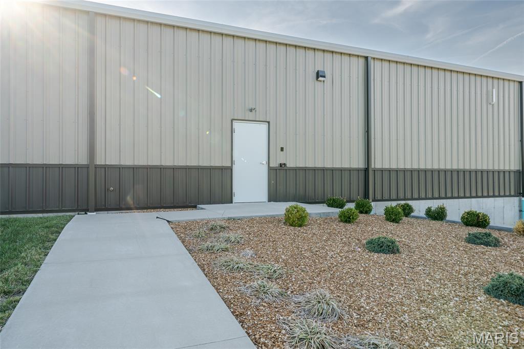 100 Industrial Drive Property Photo 5