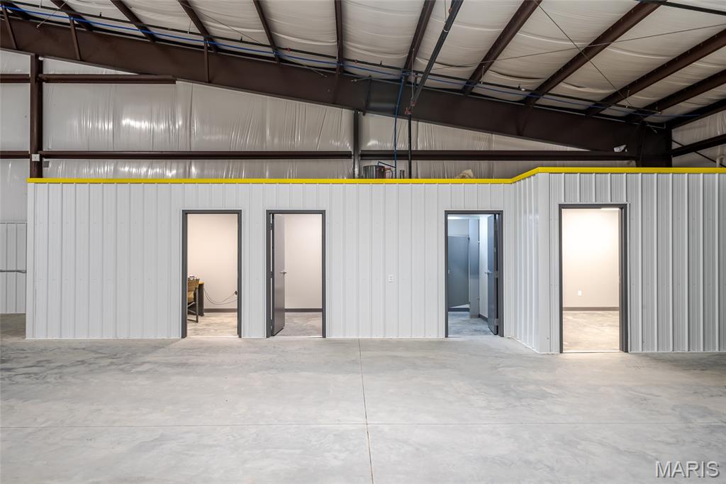 100 Industrial Drive Property Photo 6