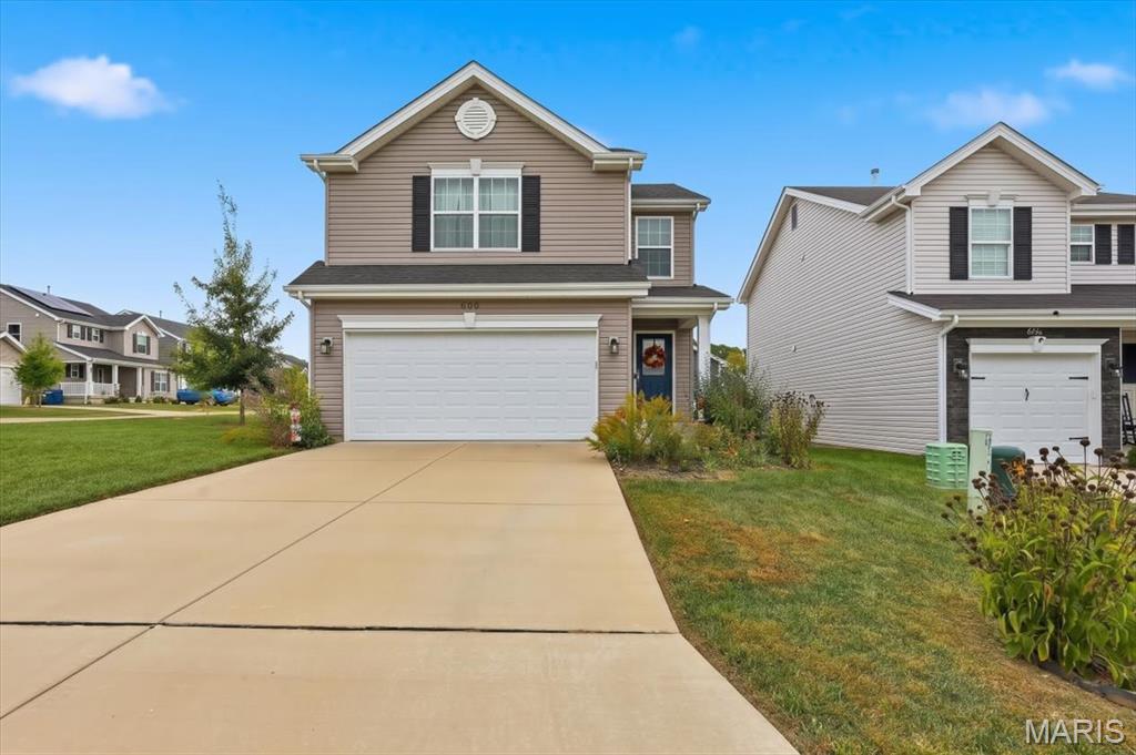 600 Summer Breeze Lane Property Photo 3