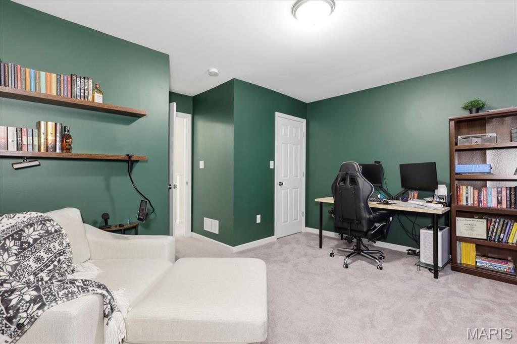 600 Summer Breeze Lane Property Photo 24