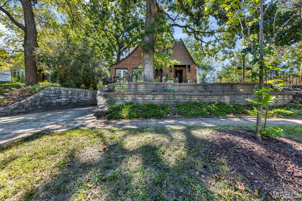 26063227 Property Photo 3
