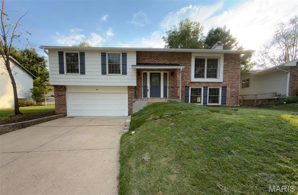392 Genoa Drive Property Photo 1