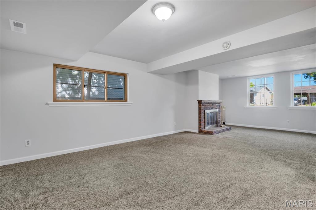 392 Genoa Drive Property Photo 28