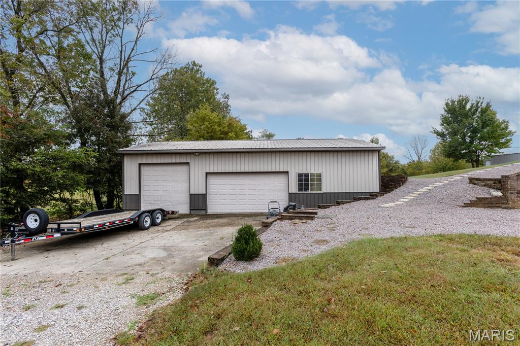 1100 State Highway B Property Photo 43