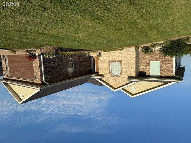 5752 Clear Creek Property Photo 1