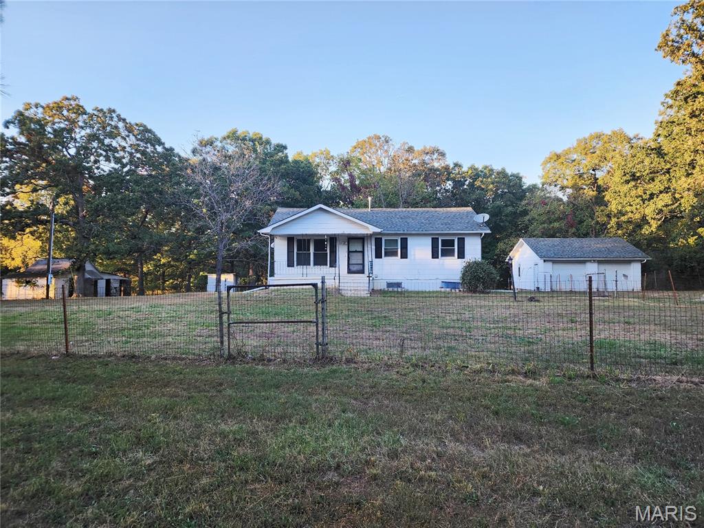 2699 Highway C Property Photo 1