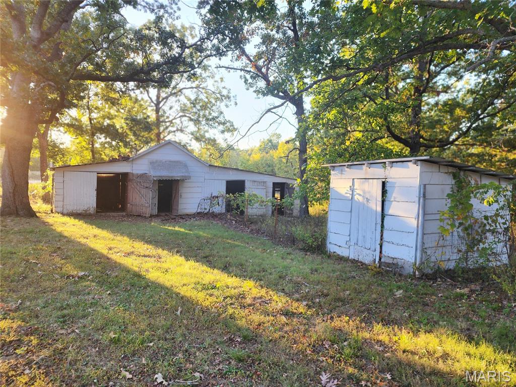 2699 Highway C Property Photo 4