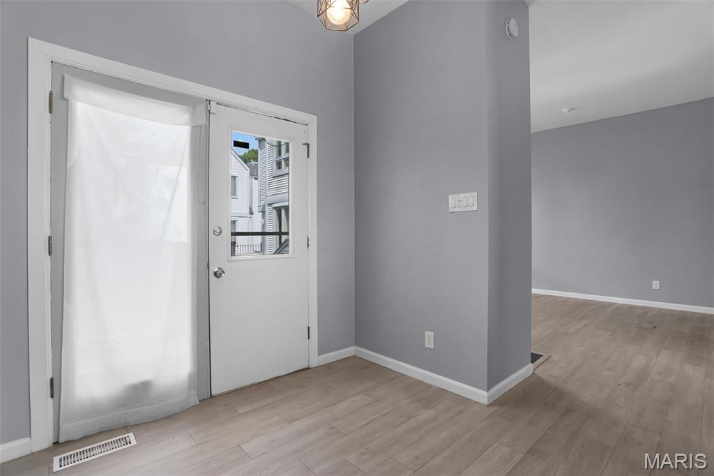 10 Columbus Square Drive Property Photo 12