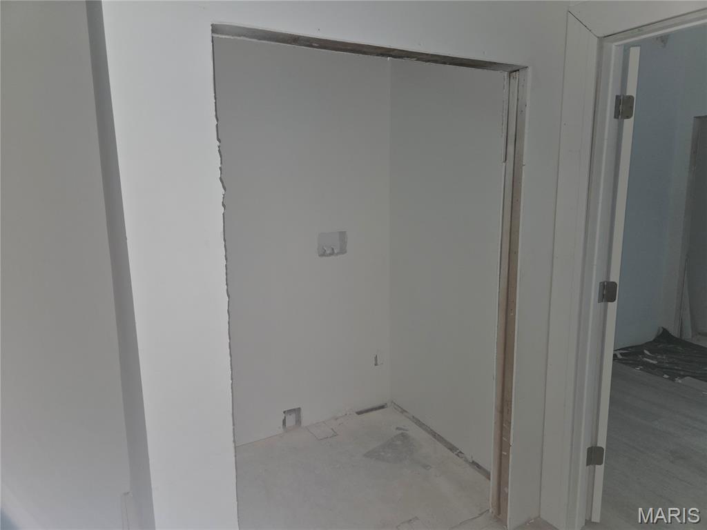 4452 S Compton Avenue Property Photo 18