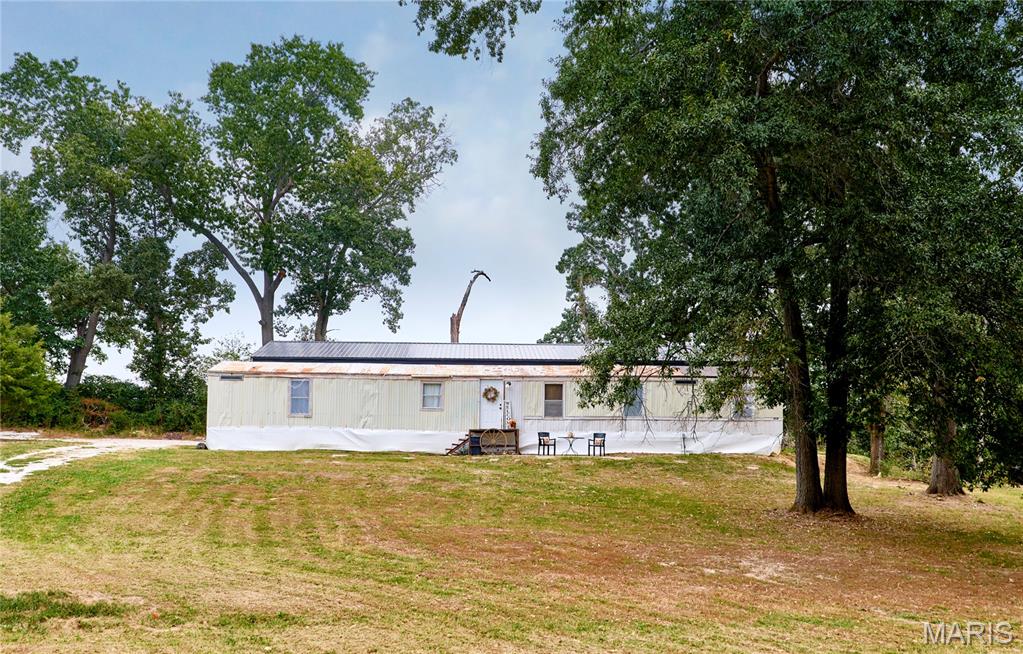 162 Oakwood Drive Property Photo 2