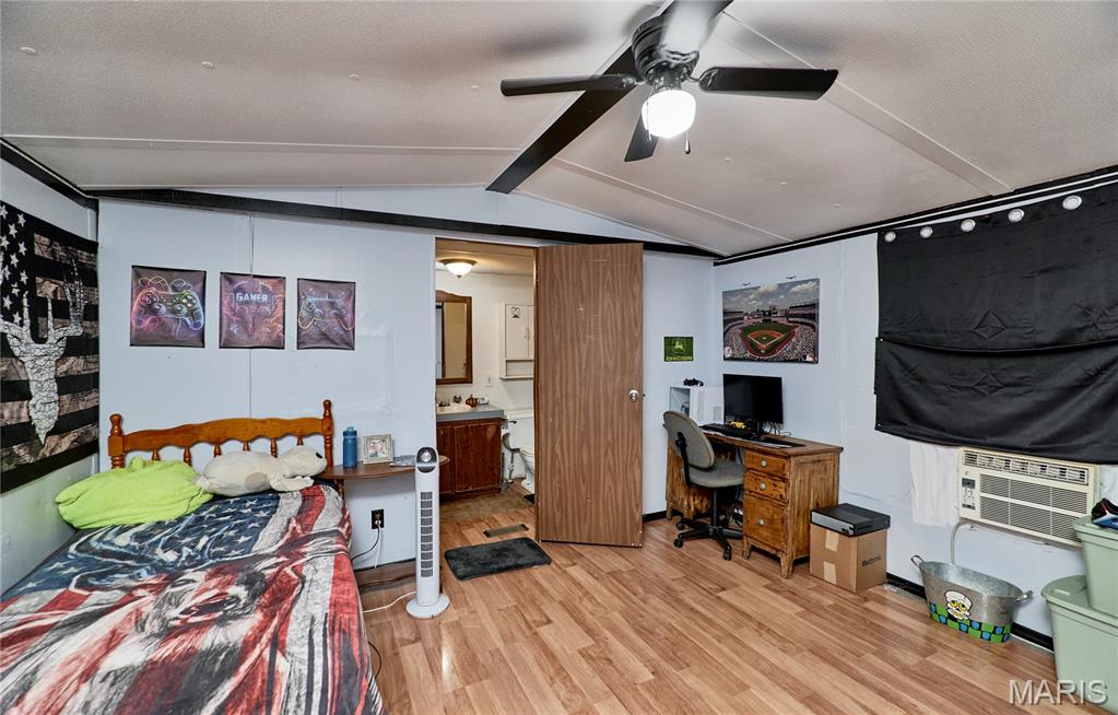 162 Oakwood Drive Property Photo 24
