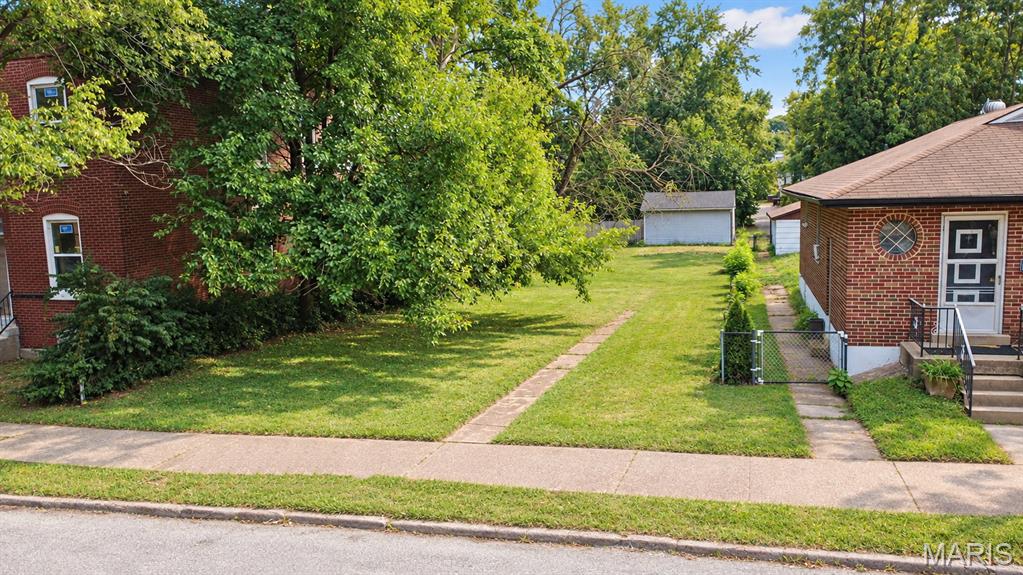 3312 Cherokee Property Photo 1