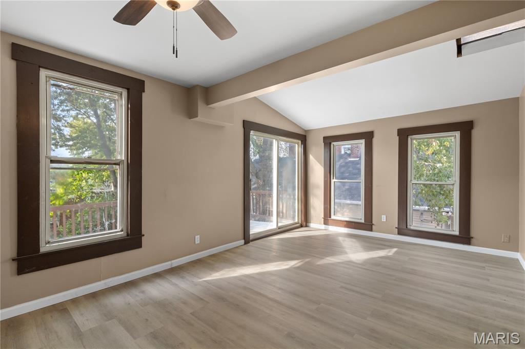 5129 S Compton Avenue Property Photo 23