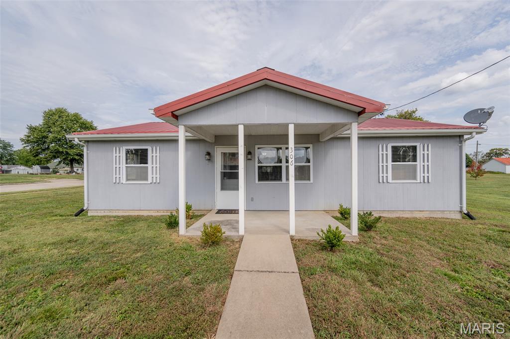 306 W Kansas City Avenue Property Photo 1