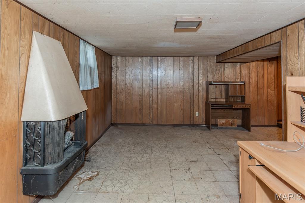 7646 Genesta Street Property Photo 28