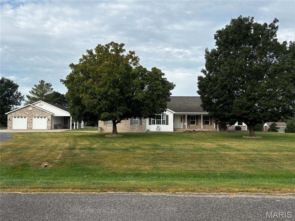 7055 Heartland Drive Property Photo 1