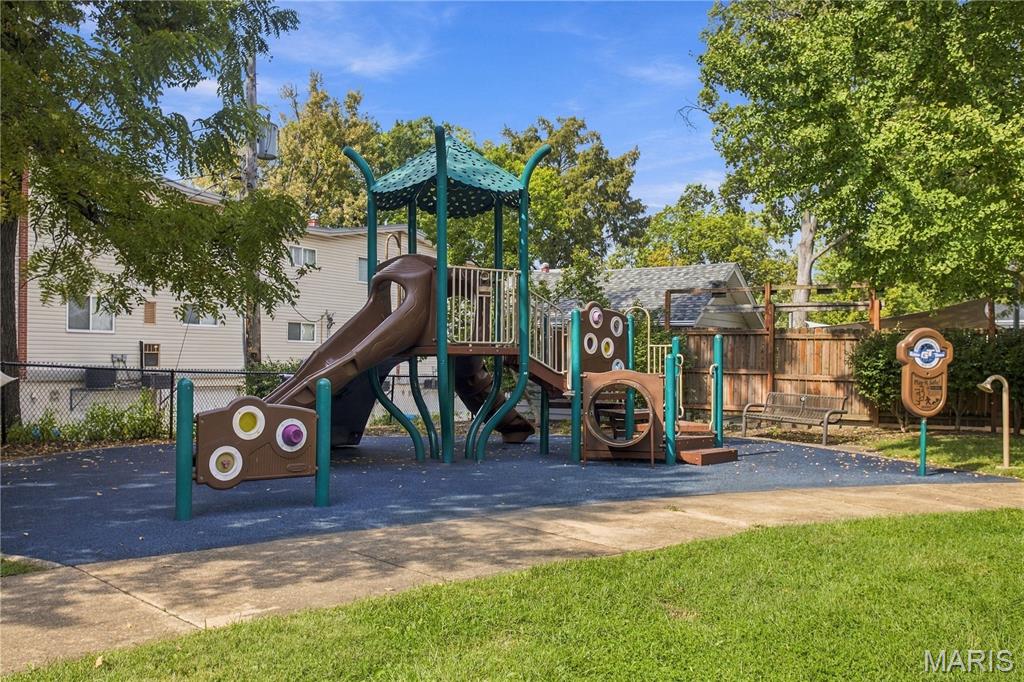 129 E Washington Avenue 2s Property Photo 23