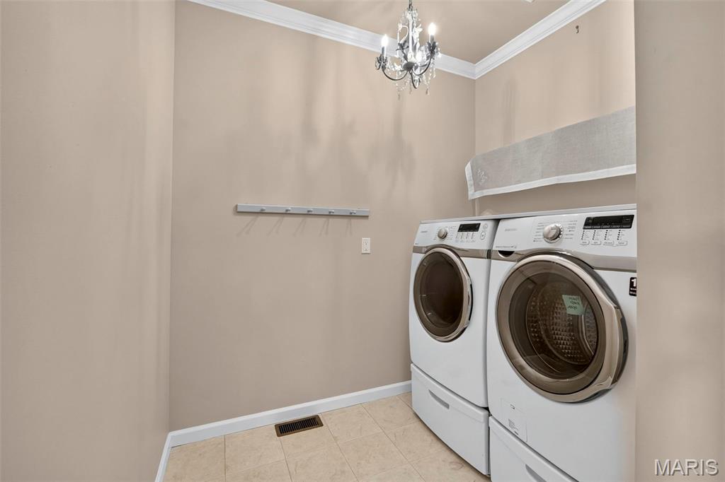 6108 Ivy Run Court Property Photo 15