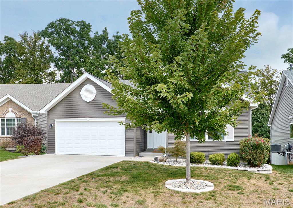 526 Brookside Forest Court Property Photo 3