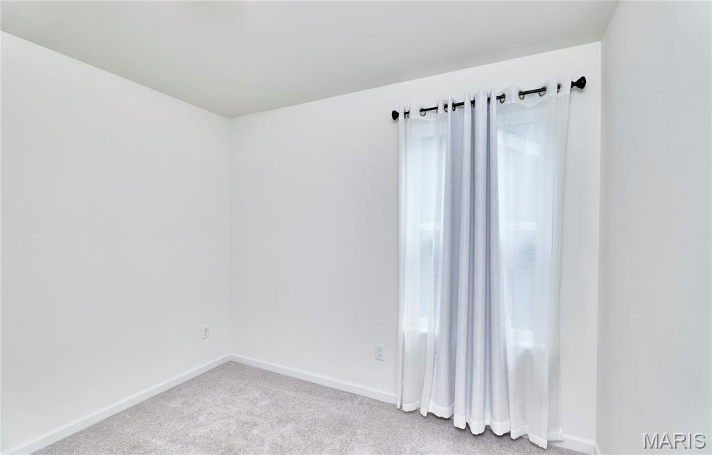 526 Brookside Forest Court Property Photo 28