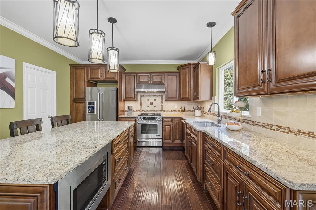 334 Palisades Ridge Court Property Photo 12