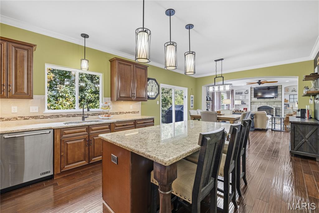 334 Palisades Ridge Court Property Photo 17