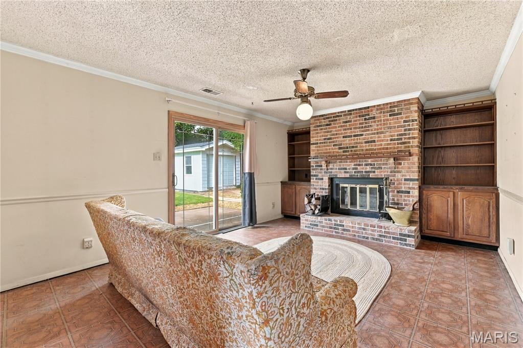113 Lindy Boulevard Property Photo 11