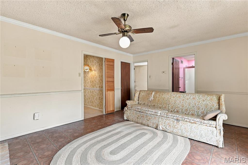 113 Lindy Boulevard Property Photo 12