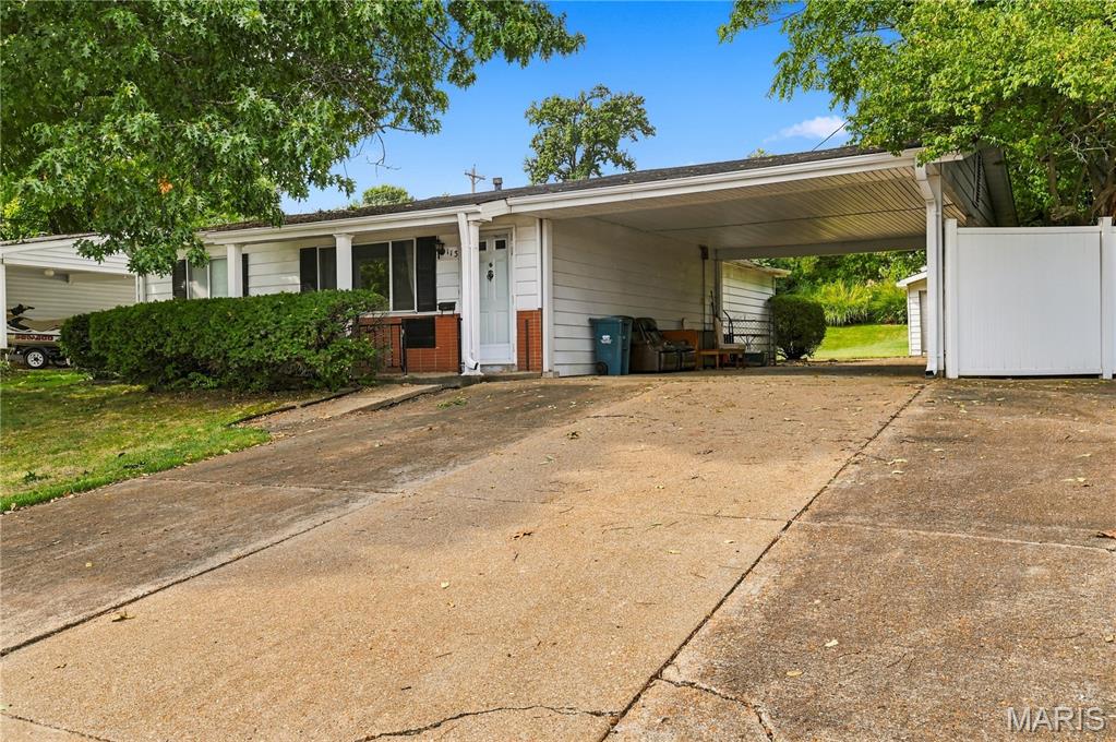 113 Lindy Boulevard Property Photo 22