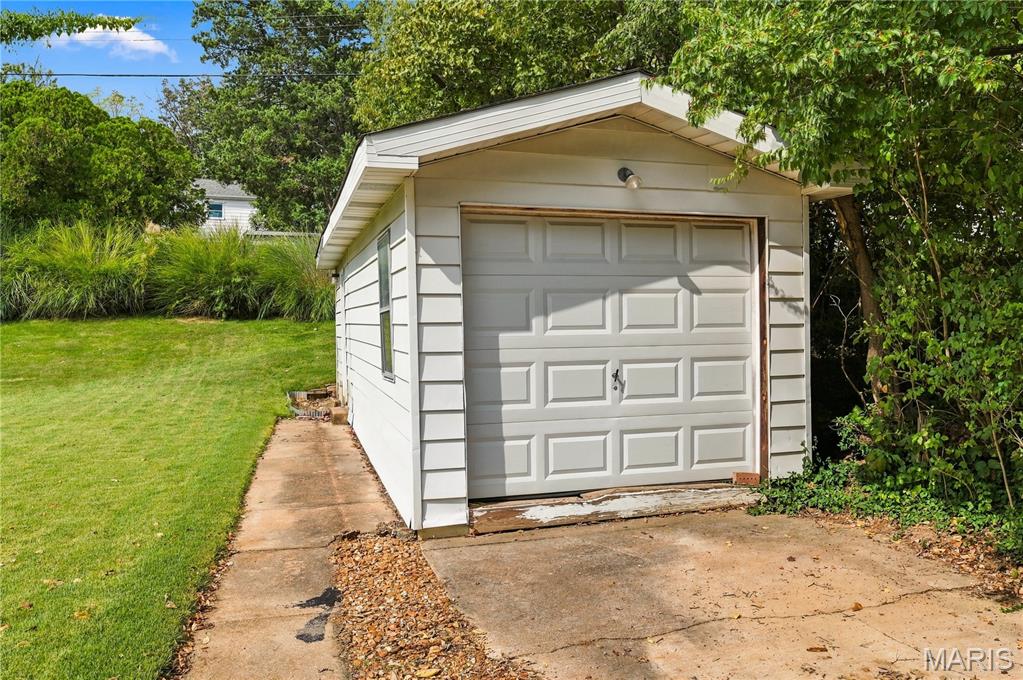 113 Lindy Boulevard Property Photo 23