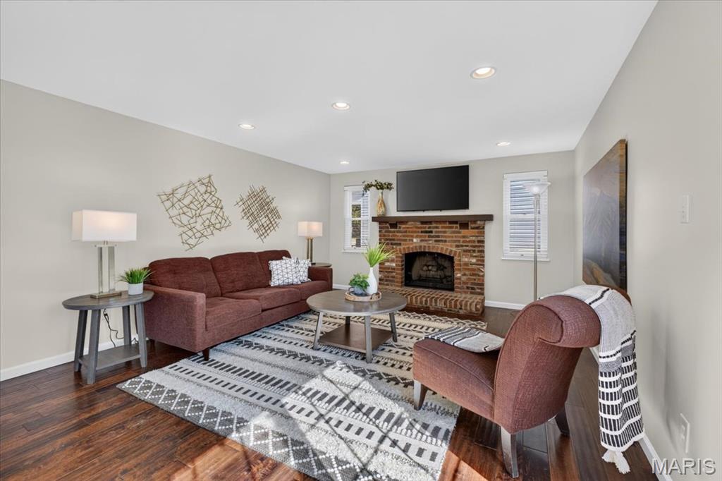 1302 Westbrooke Terrace Drive Property Photo 15