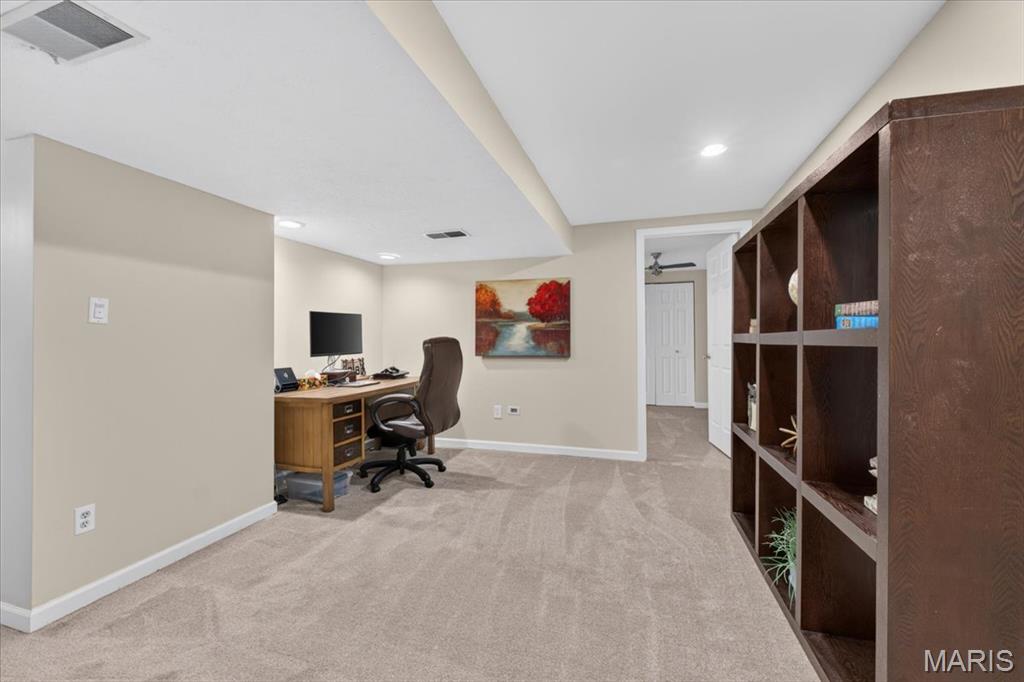1302 Westbrooke Terrace Drive Property Photo 32
