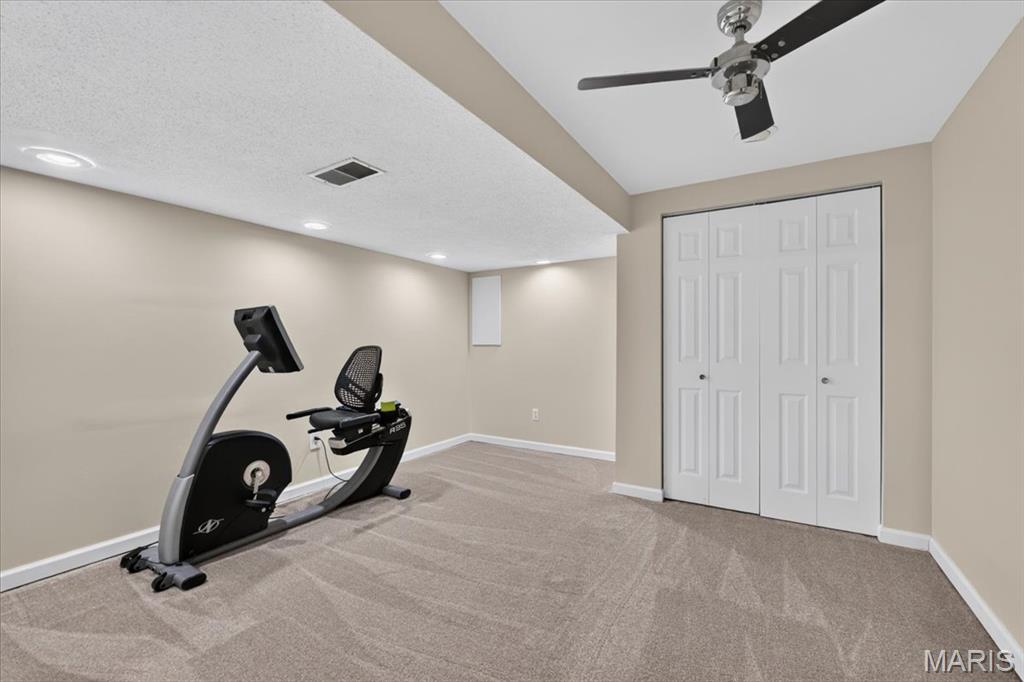 1302 Westbrooke Terrace Drive Property Photo 33