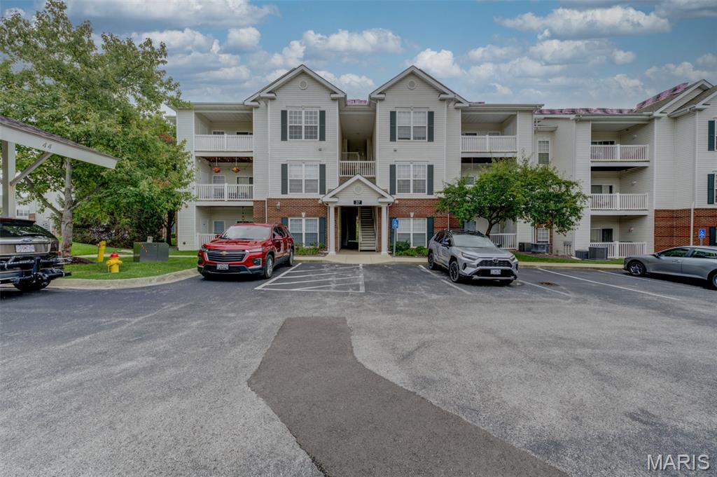 37 Kassebaum Lane 201 Property Photo 1