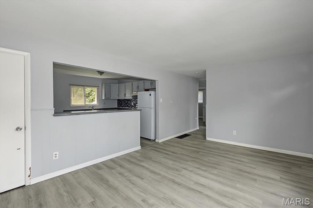 220 Ruggles Road Property Photo 8