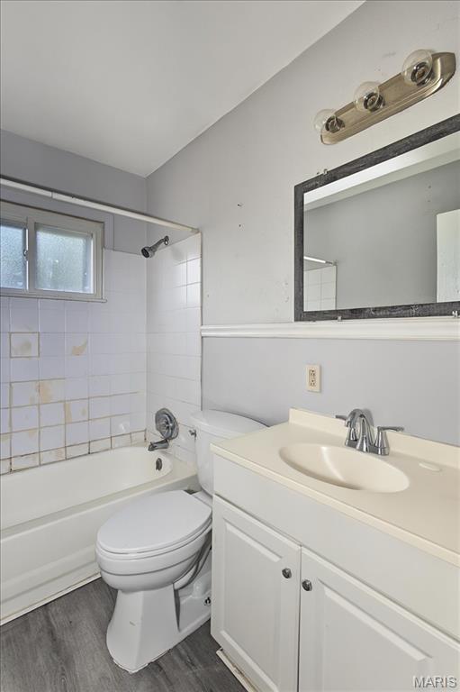 220 Ruggles Road Property Photo 12
