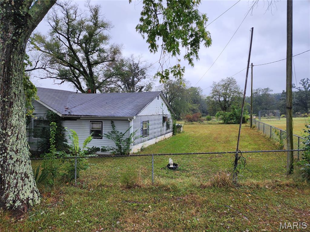 10443 Wayne Route Ff Property Photo 2