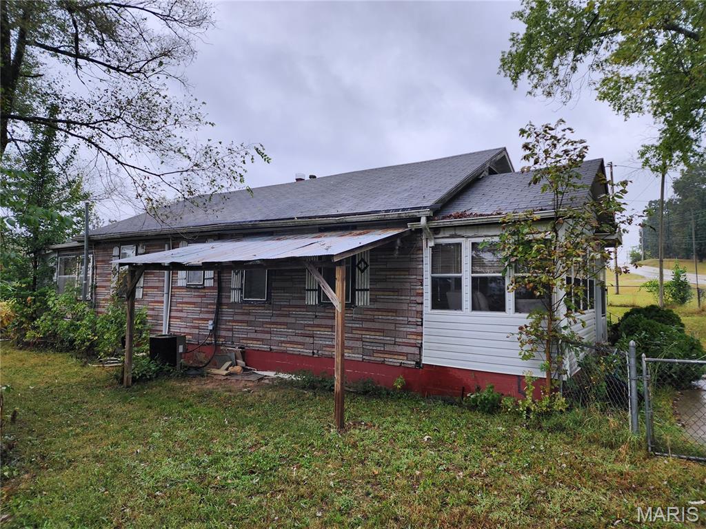10443 Wayne Route Ff Property Photo 3