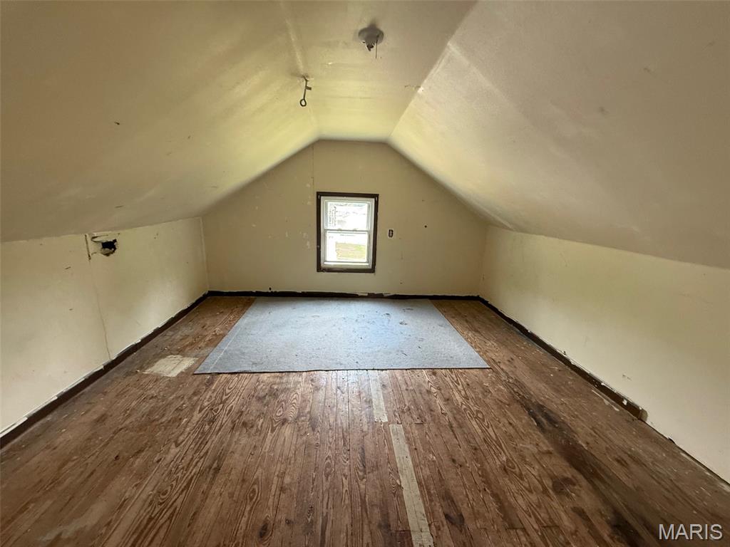 304 Central Avenue Property Photo 7