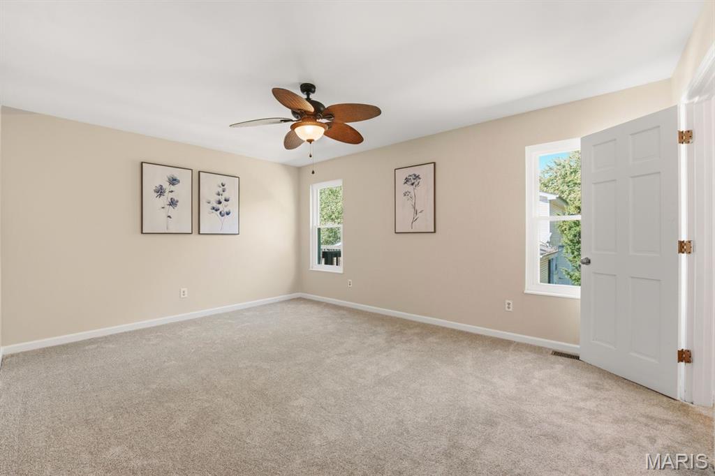 257 Treasure Cove Property Photo 13