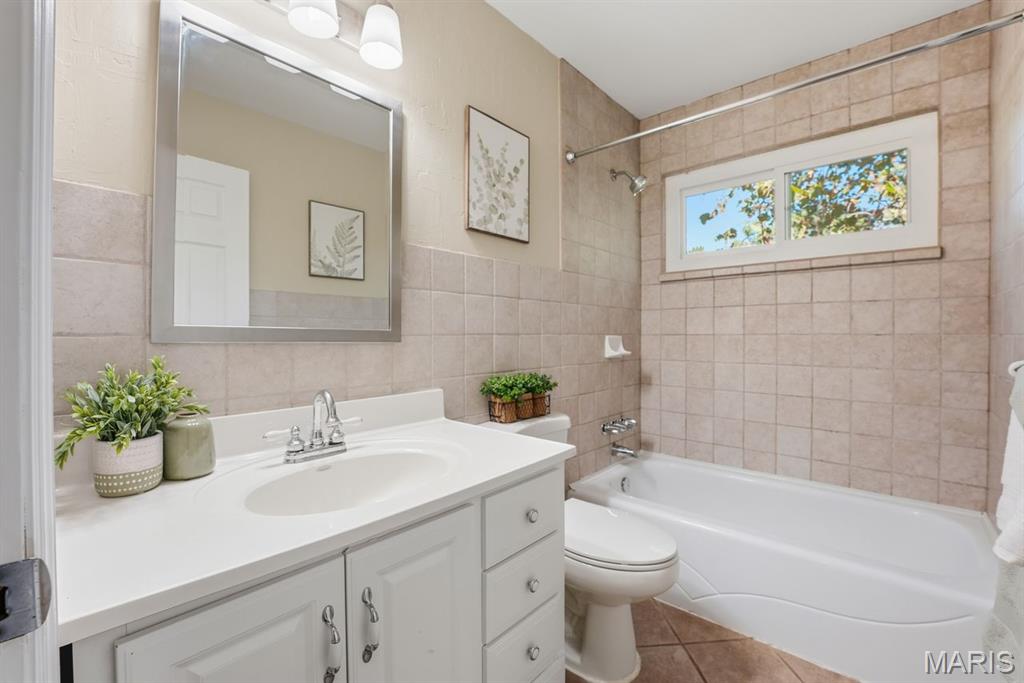 257 Treasure Cove Property Photo 19