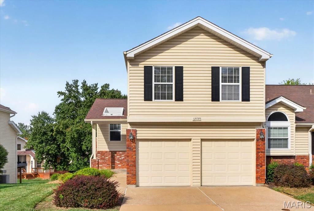 12725 Bennington Common Lane Property Photo 1