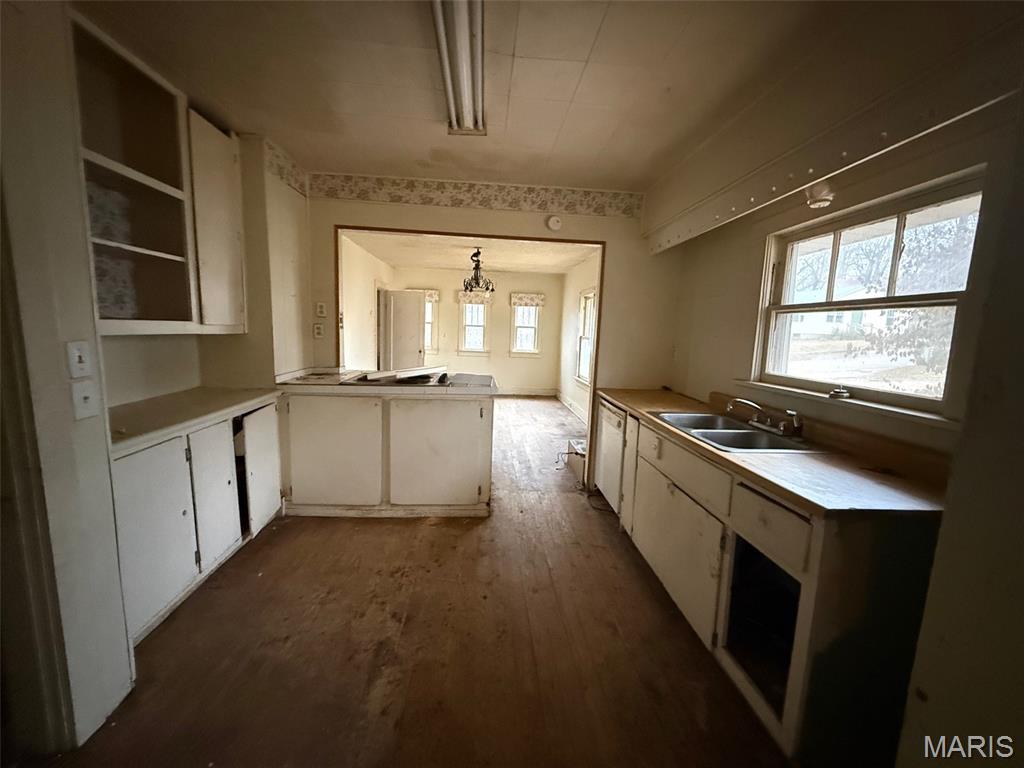 105 Central Avenue Property Photo 2