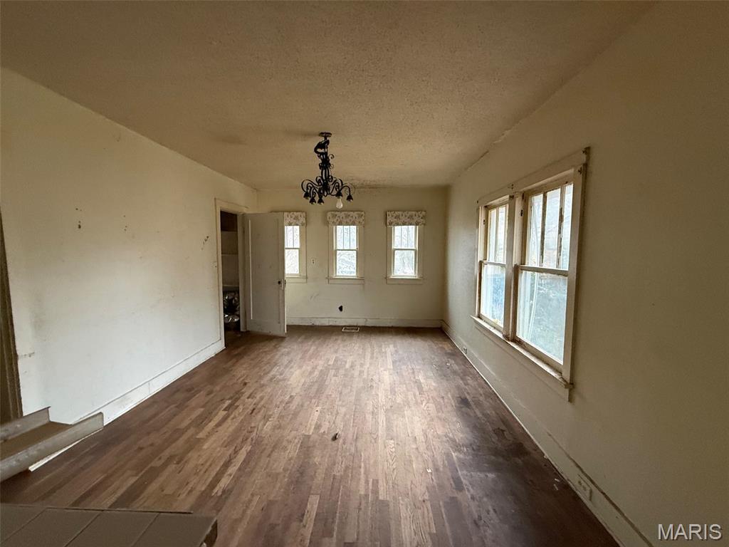 105 Central Avenue Property Photo 3